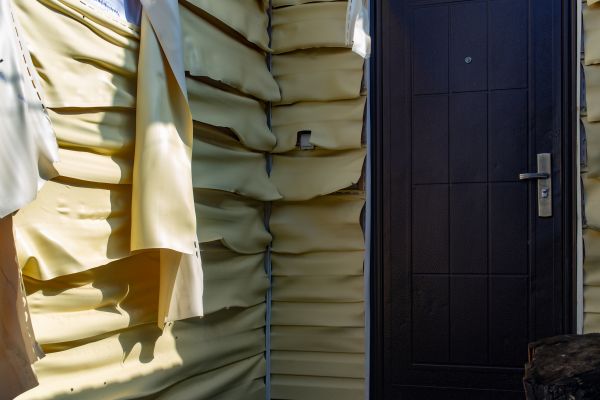 Cost of Melted Siding Replacement in Redwood City