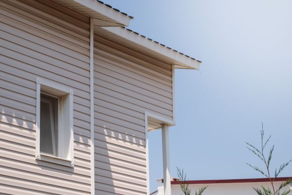Cost of Vinyl Siding Repair in Redwood City
